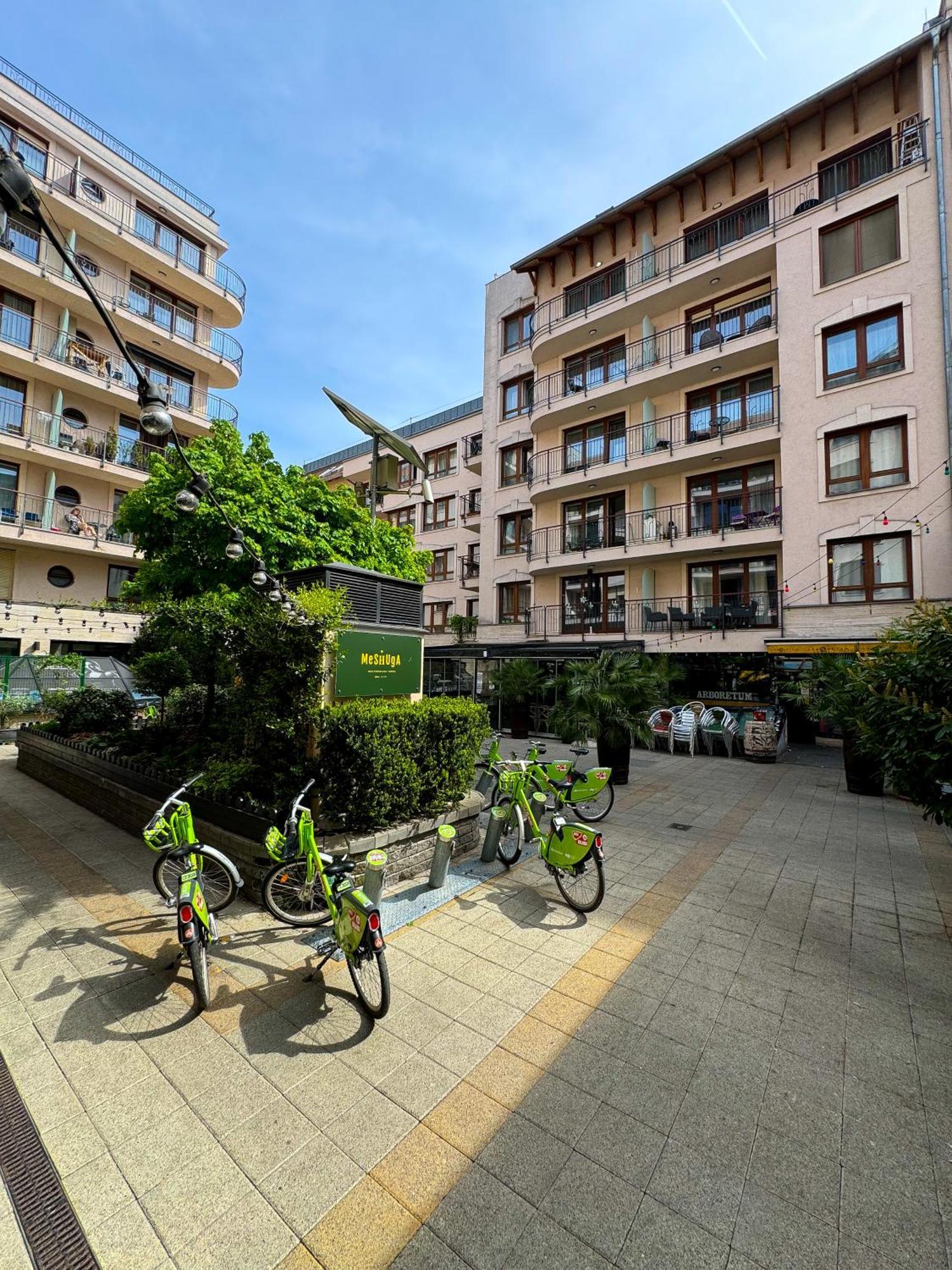 Downtown Family Apartments Budapest Esterno foto