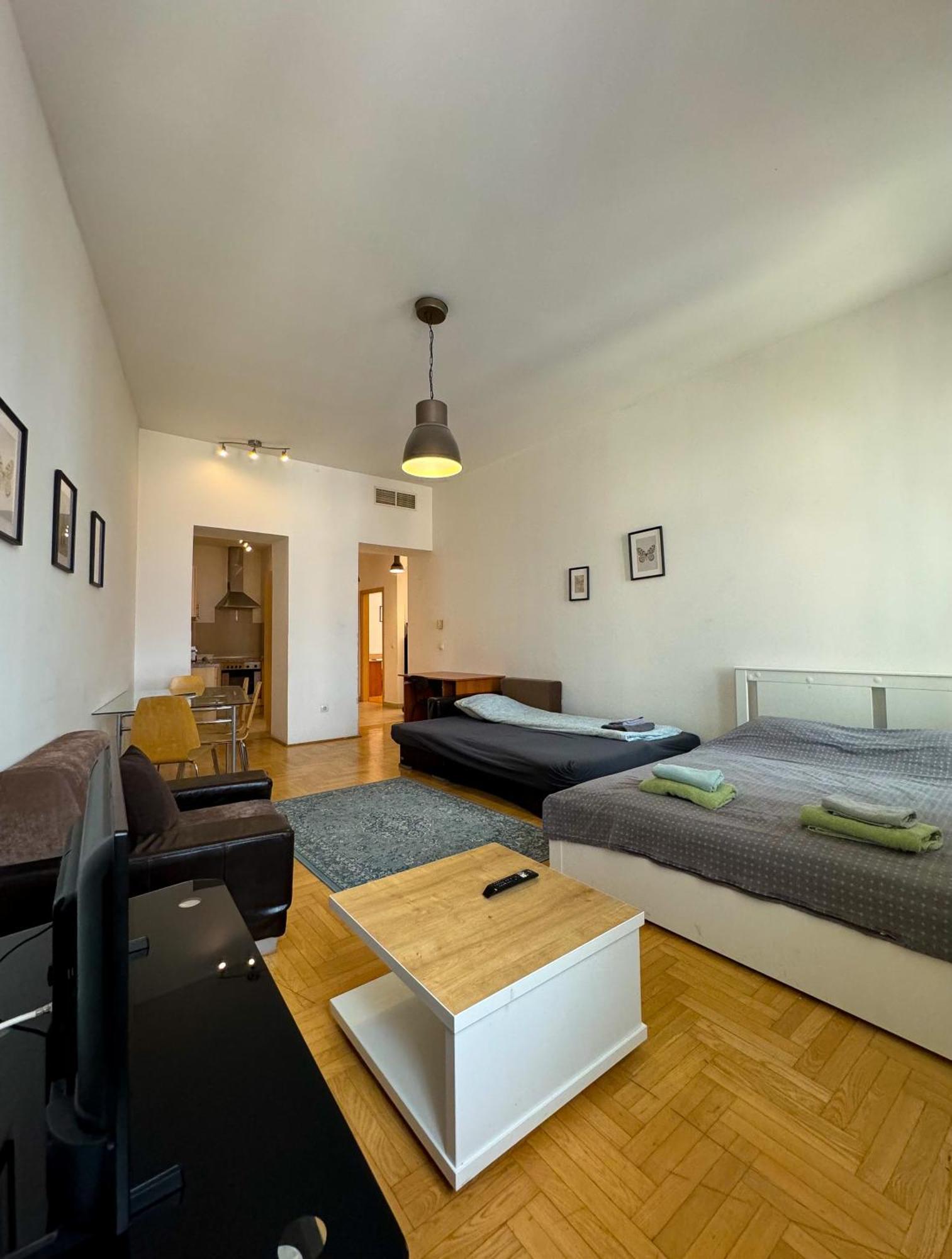 Downtown Family Apartments Budapest Esterno foto