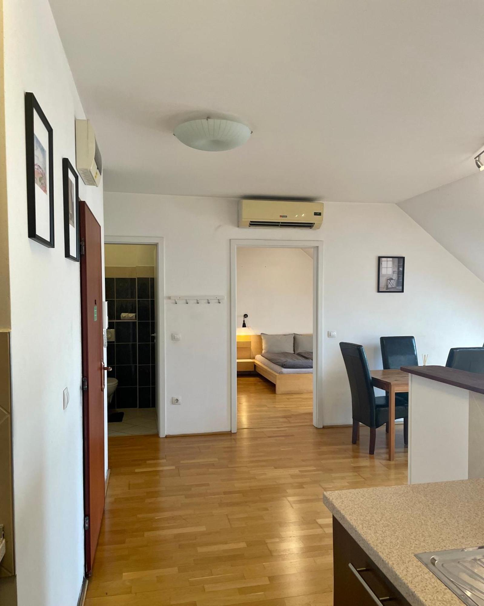 Downtown Family Apartments Budapest Esterno foto